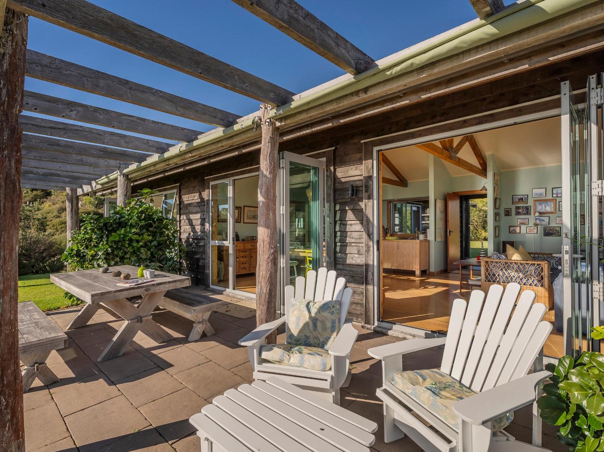 The Grandstand - Hahei Holiday Home מראה חיצוני תמונה