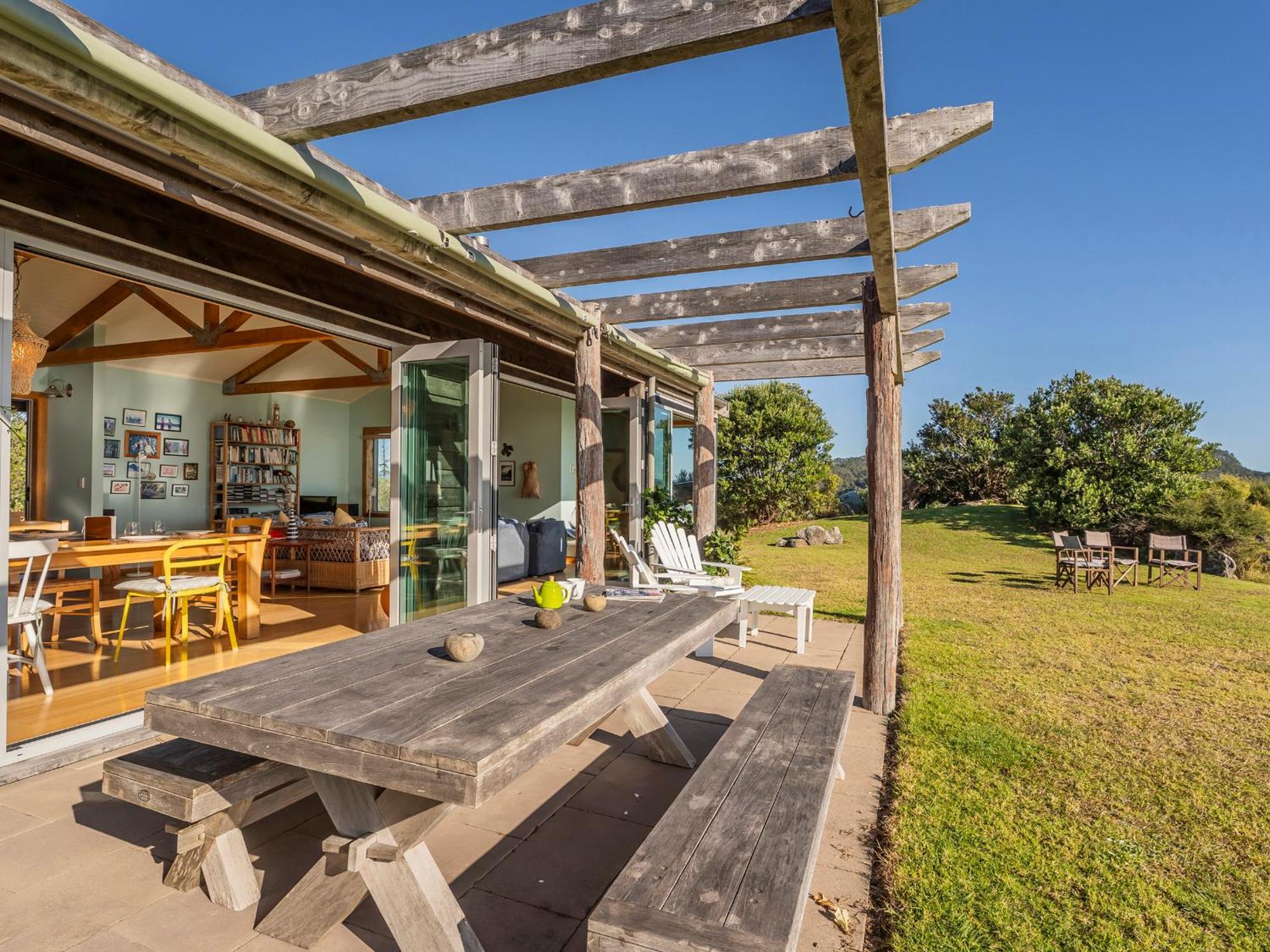 The Grandstand - Hahei Holiday Home מראה חיצוני תמונה